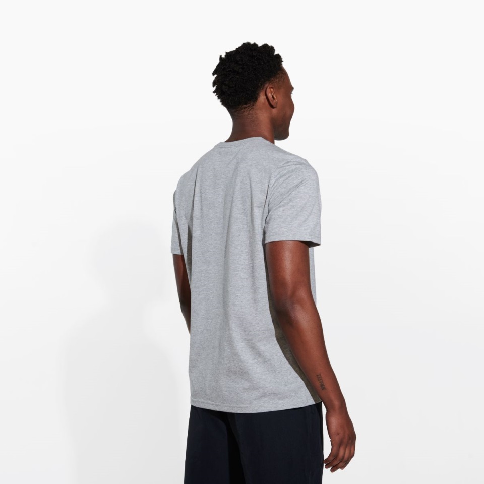 ميريل غراي هيذر الرجال التنزه على نقطة الإنطلاق