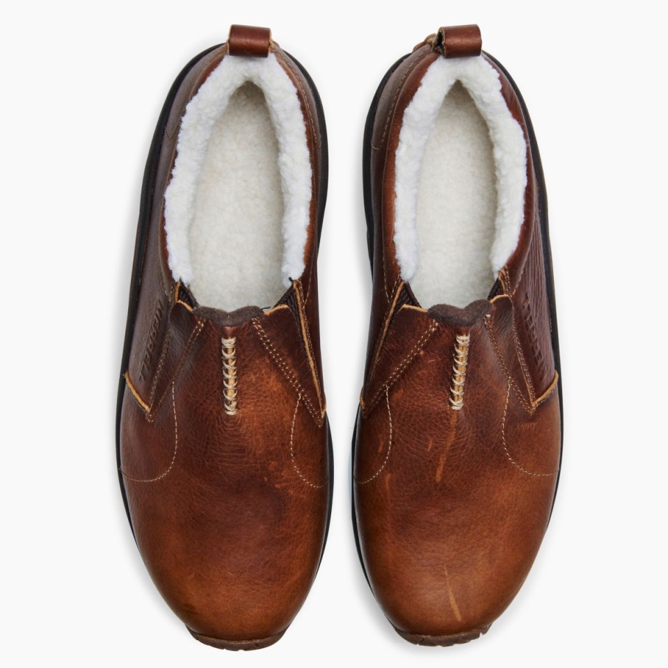 Merrell Men Jungle Moc مصنوع من العنبر المريح