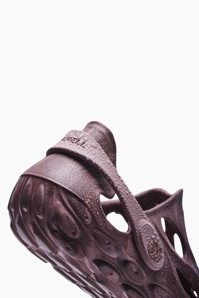 ميريل المائي للمرأة