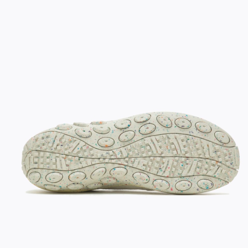 عيد ميلاد المرأة في الغابة موك ميريل