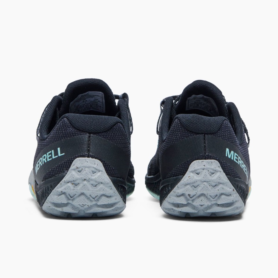 قفاز نسائي 6 إيكو أسود ميريل